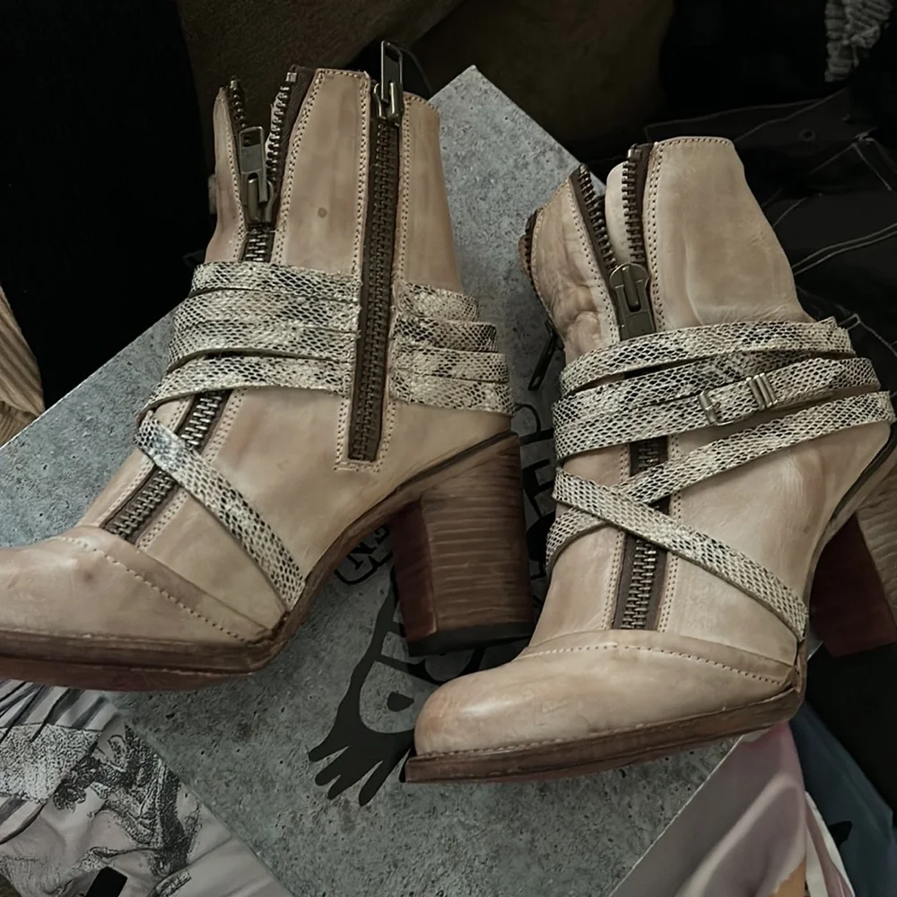 Freebird by Steven Balboa boot size 11. - Picture 6 of 9